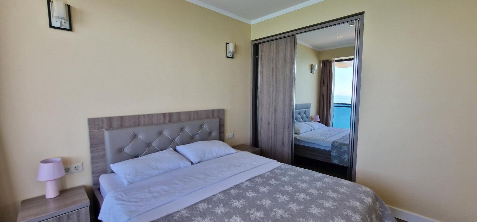 Your Beach Tower Batumi Pokój zdjęcie
